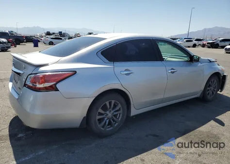 2015 Nissan Altima 2.5 from USA, damaged, VIN 1N4AL3AP7FC455353